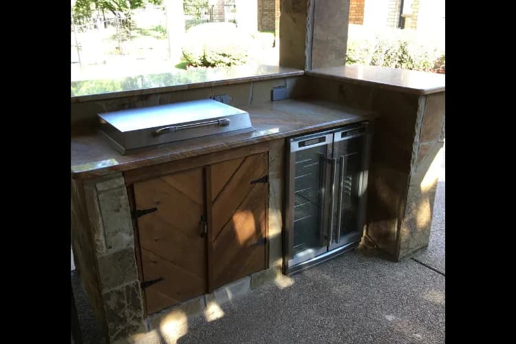 Beautiful outdoor kitchen